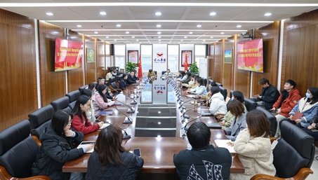 警惕这些套路!集团反电诈宣传讲座揭秘常见的骗局(图1) 警惕这些套路!集团反电诈宣传讲座揭秘常见的骗局(图1)